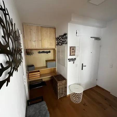 Jara Apartment- Apartman *