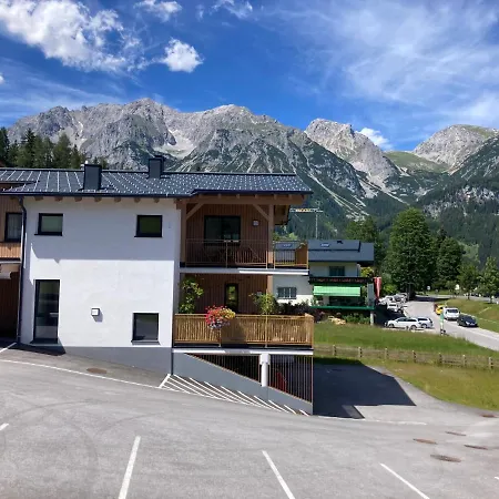 Jara Apartment- Apartment