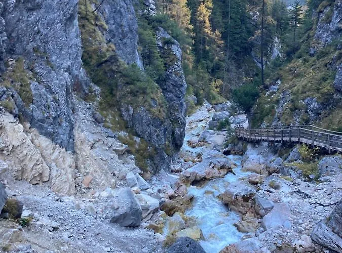 Jara Apartment- Appartement *